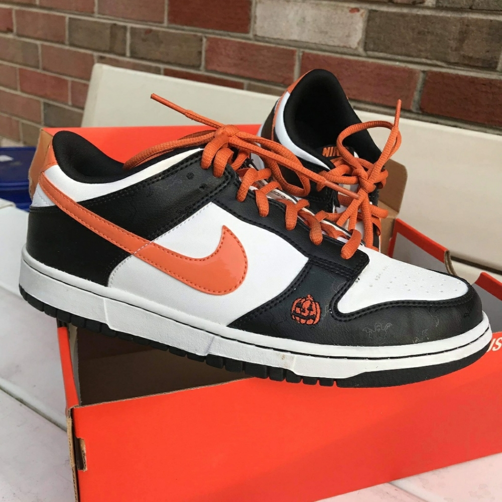 Nike Dunk Low Holloween sz 6.5